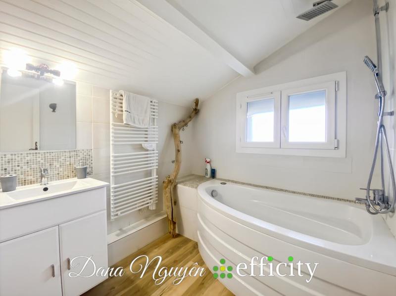 Mas - 154 m² - 9 pièces