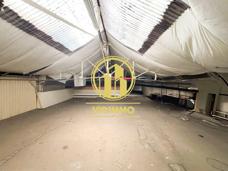 Local commercial - 300 m²