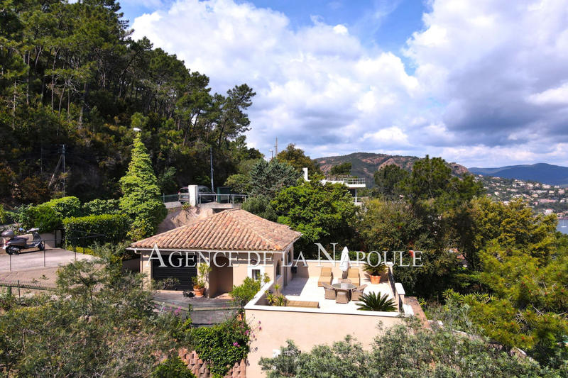 Villa - 160 m² - 6 pièces