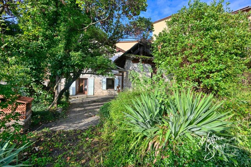 Maison - 145 m² - 6 pièces