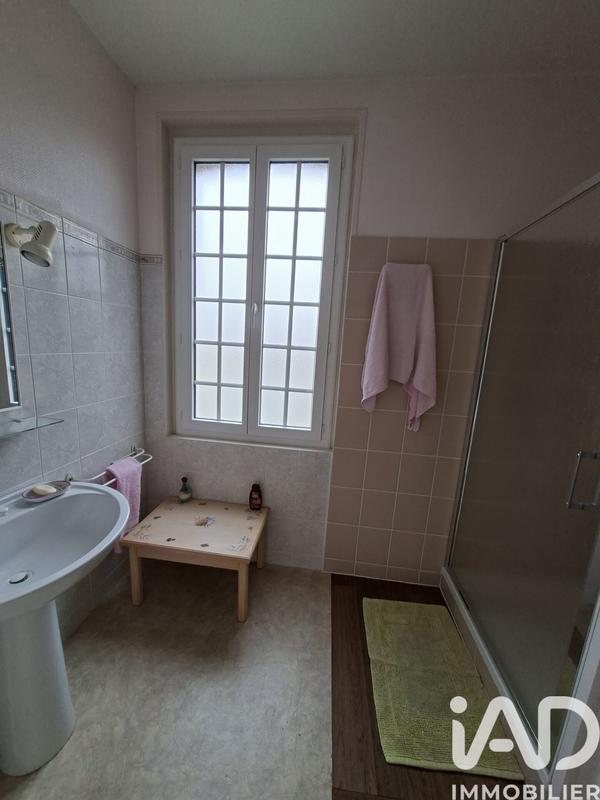 Maison - 271 m² - 5 pièces