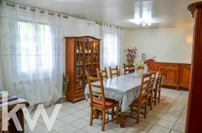 Maison - 141 m² - 7 pièces