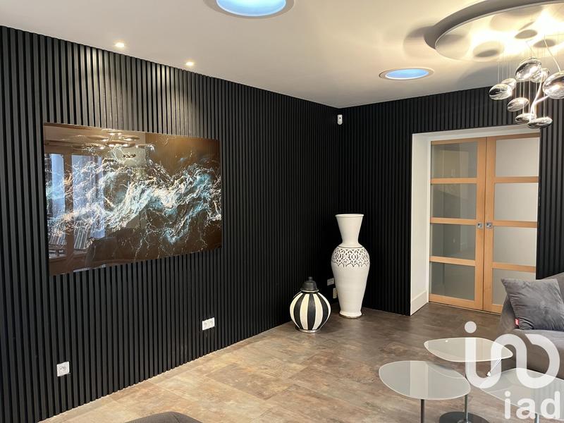 Maison de ville - 200 m² - 6 pièces