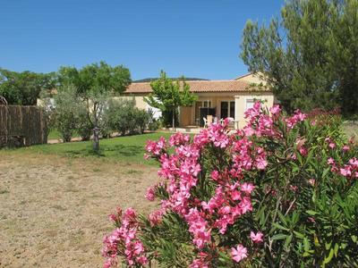 Maison - 400 m² - 16 pièces