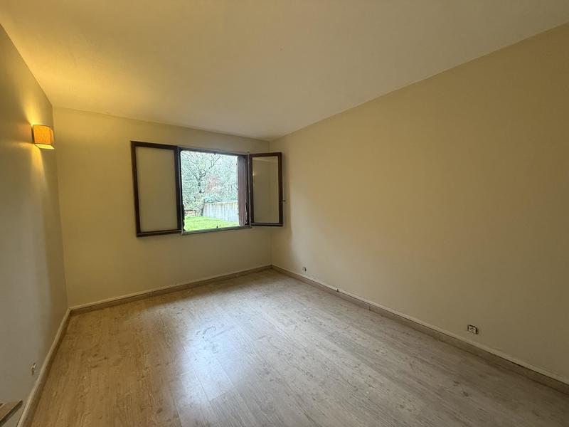 Maison jumelée - 94 m² - 4 pièces