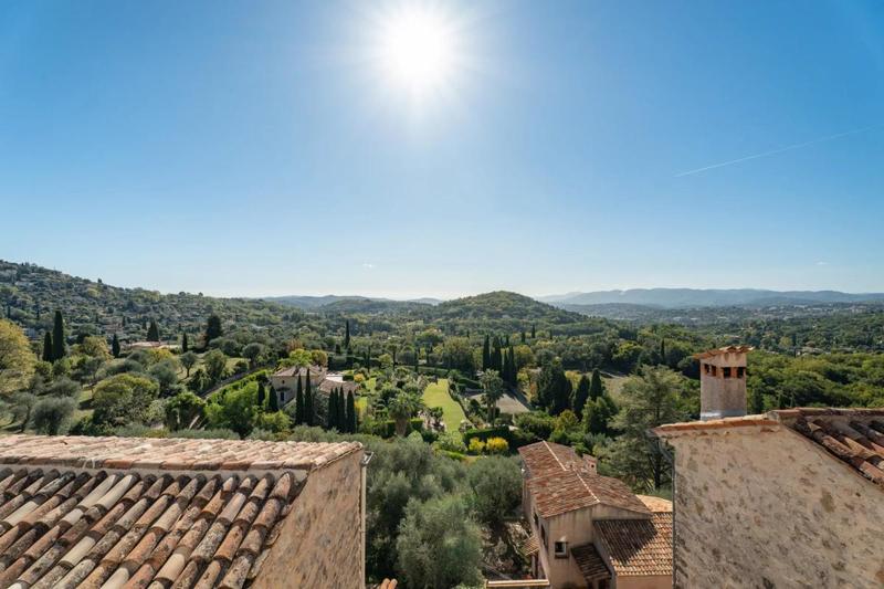 Appartement - 177 m² - 7 pièces