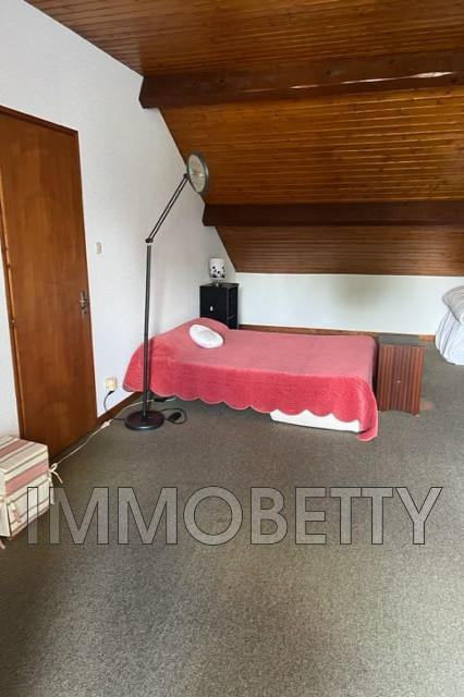 Maison - 180 m² - 6 pièces