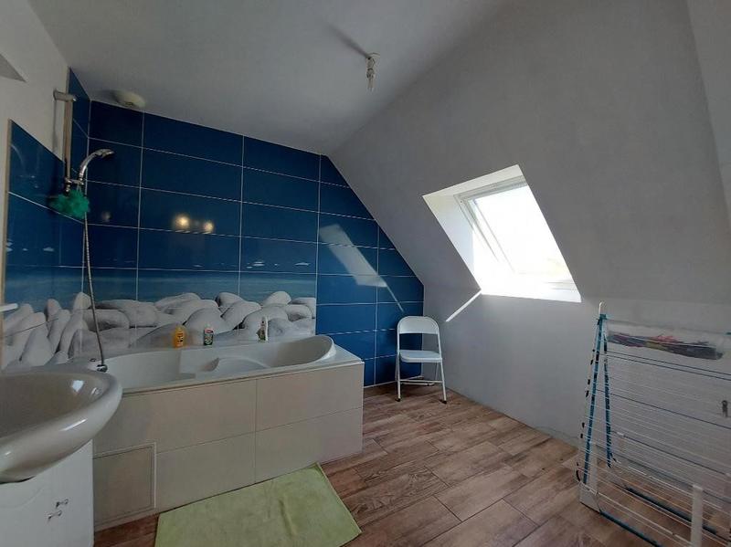 Maison traditionnelle - 130 m² - 6 pièces