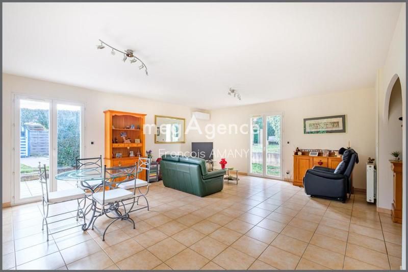 Maison - 120 m² - 5 pièces