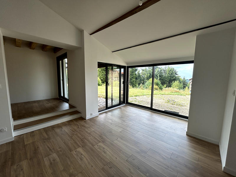 Maison - 177 m² - 5 pièces