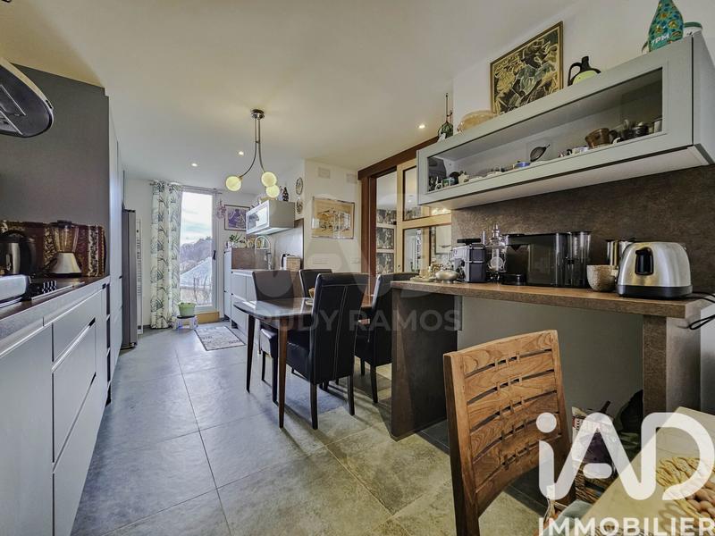 Maison de maîtres - 300 m² - 12 pièces