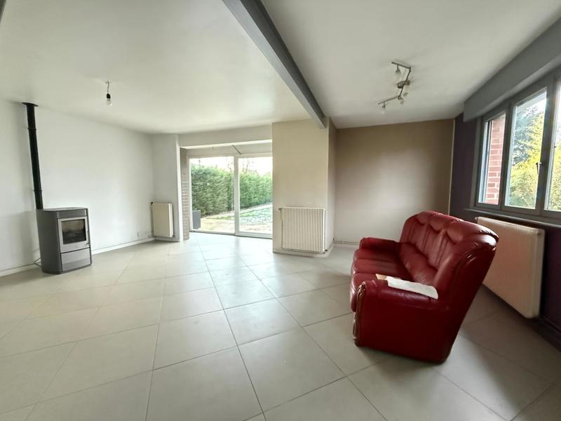 Maison - 90 m² - 5 pièces