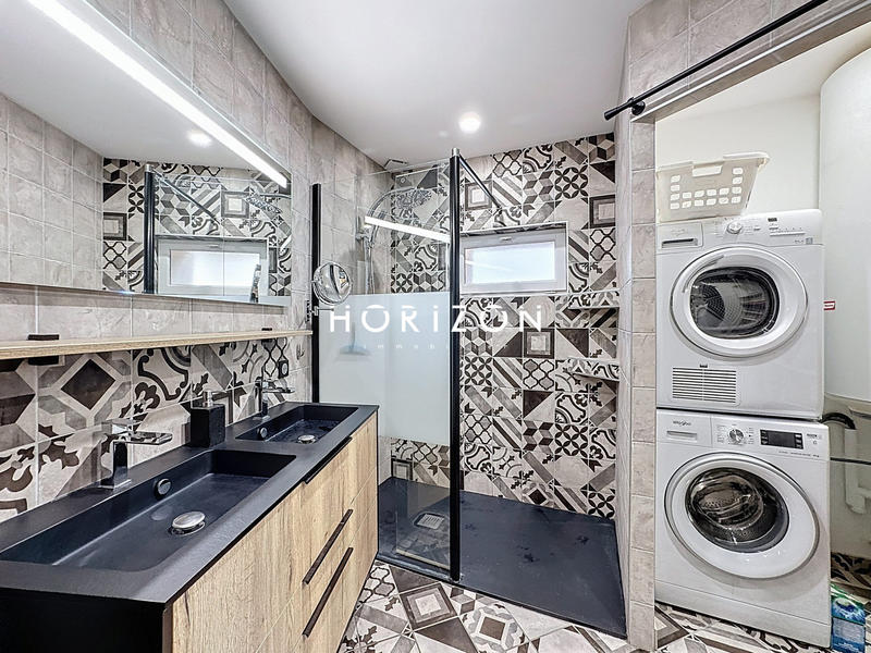 Maison - 122 m² - 5 pièces