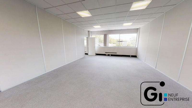 Bureau - 154 m² - 4 pièces