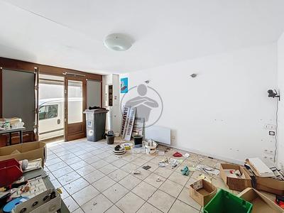 Bureau - 127 m² - 4 pièces