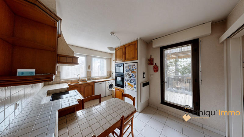 Appartement - 84 m² - 4 pièces