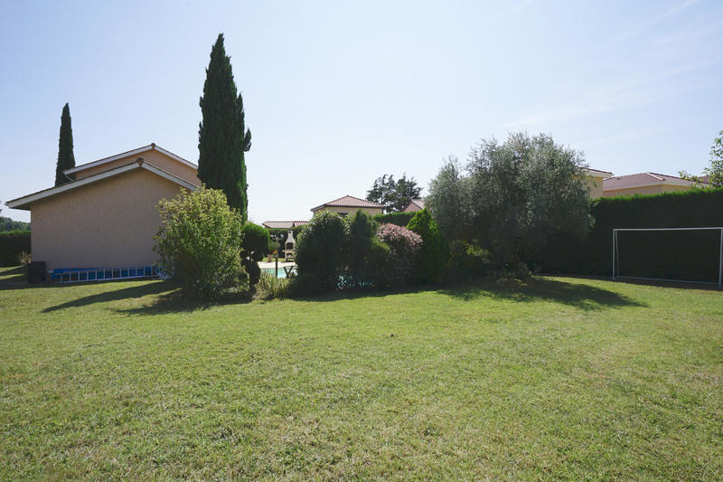 Maison - 190 m² - 7 pièces