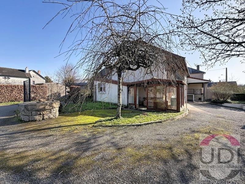Maison - 143 m² - 4 pièces