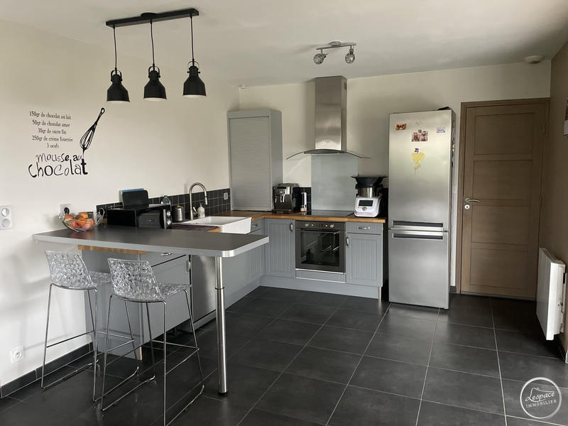 Maison - 147 m² - 6 pièces