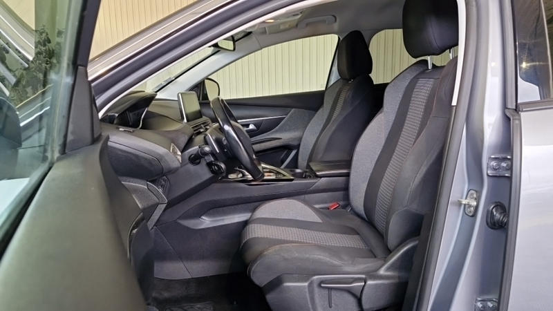 Peugeot 3008 II BlueHDi 130 s&amp;amp;S Eat8 Active Business