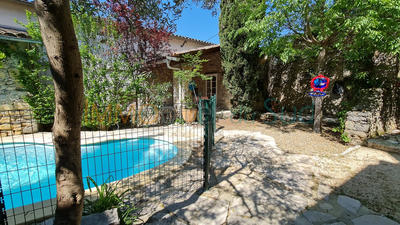 Maison de village - 157 m² - 11 pièces