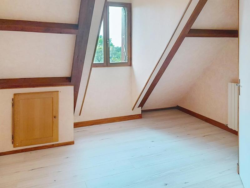 Maison - 151 m² - 7 pièces