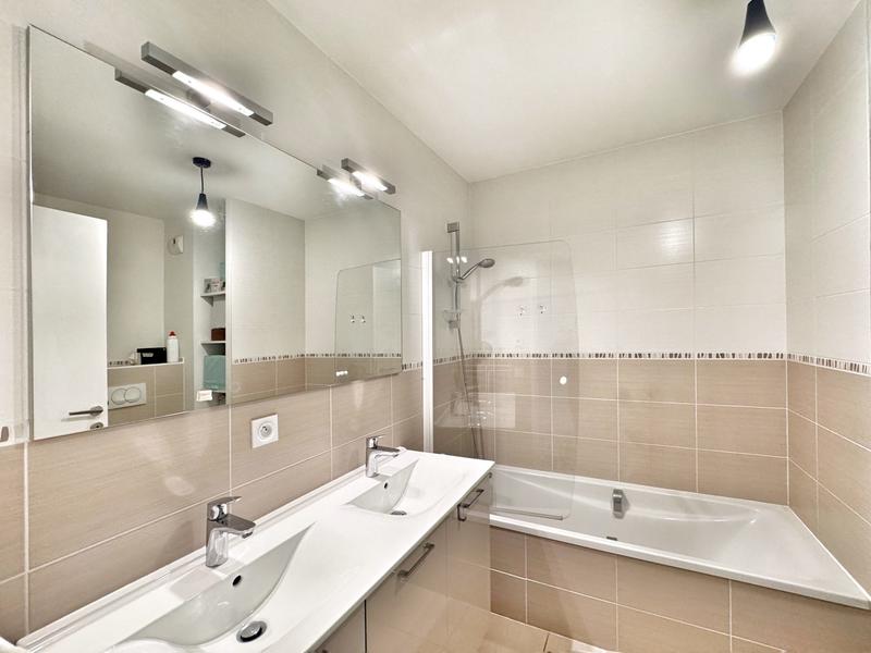 Duplex - 122 m² - 5 pièces