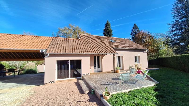 Maison - 135 m² - 6 pièces