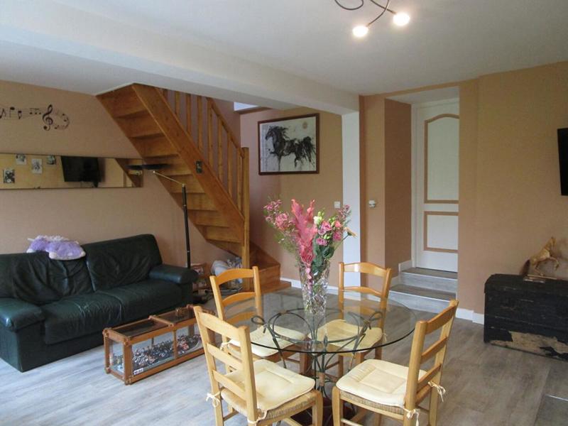 Propriété - 125 m² - 6 pièces