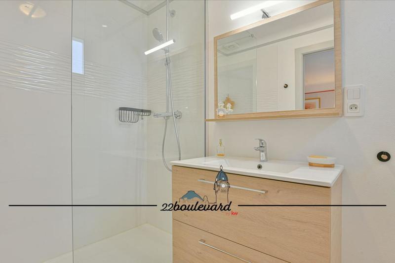 Maison - 151 m² - 6 pièces