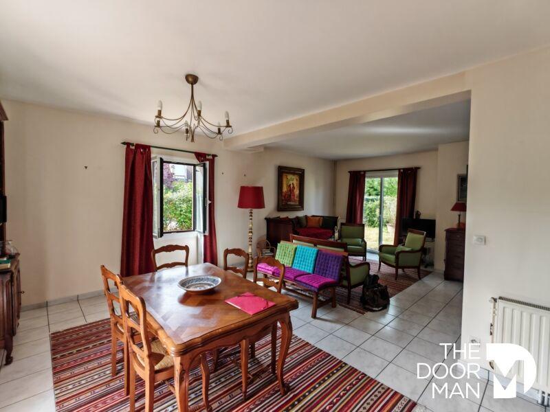 Maison - 139 m² - 6 pièces