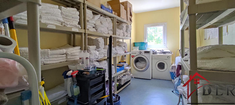 Immeuble - 646 m² - 12 pièces