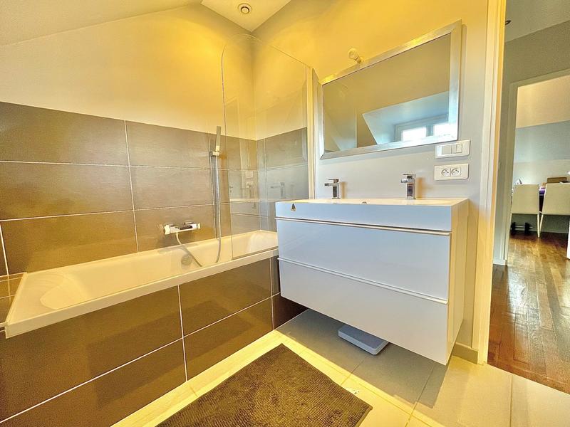 Maison ancienne - 117 m² - 6 pièces