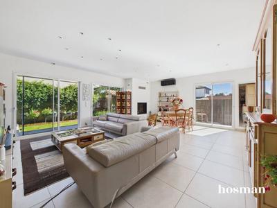 Maison - 167 m² - 5 pièces