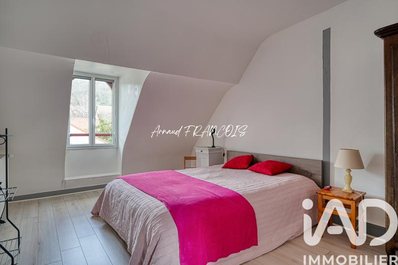 Maison - 190 m² - 8 pièces