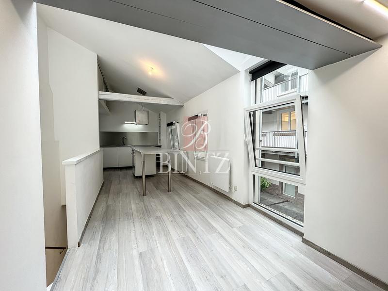 Appartement - 67 m² - 2 pièces