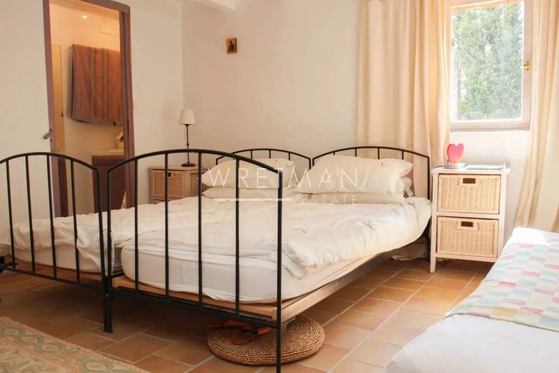 Mas - 170 m² - 6 pièces