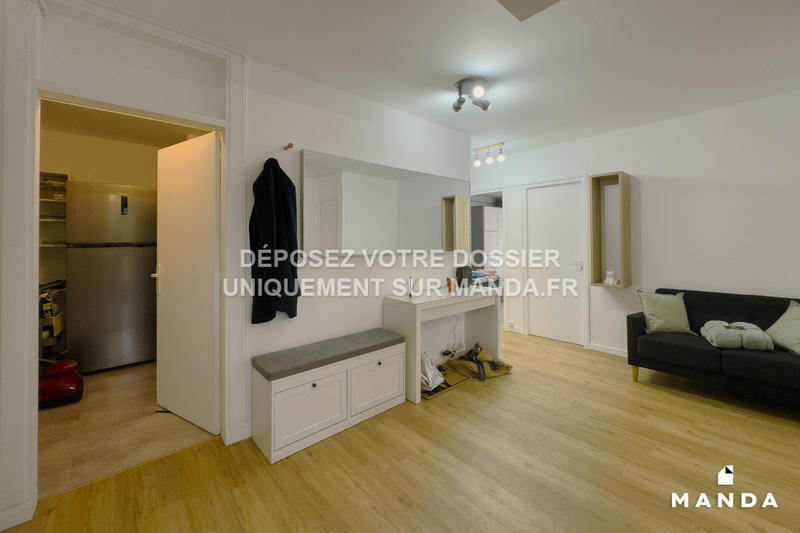 Chambre - 13 m² - 6 pièces