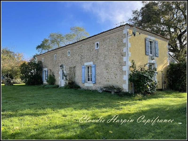 Maison de campagne - 430 m² - 14 pièces