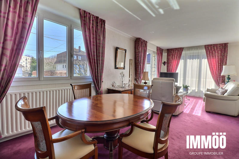 Maison - 105 m² - 4 pièces