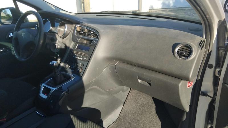 Peugeot 5008 1.2 PureTech 130 Active