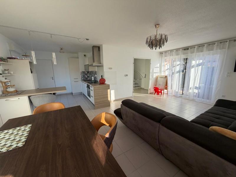Maison - 88 m² - 5 pièces