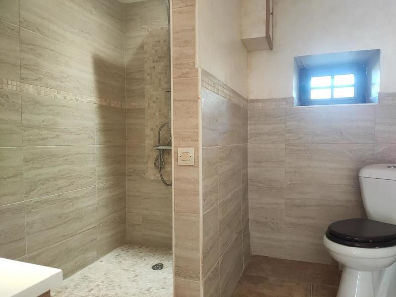 Maison - 210 m² - 8 pièces