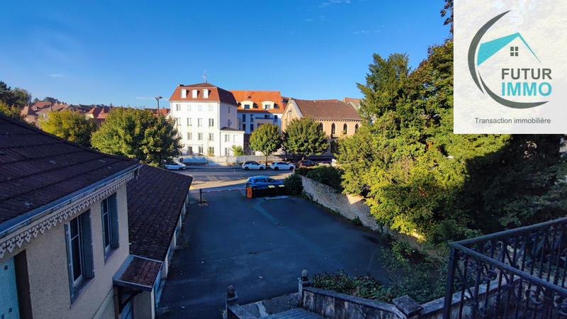 Appartement - 143 m² - 6 pièces