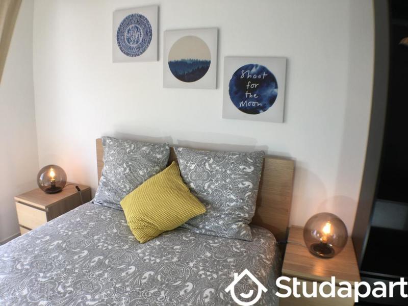 Chambre - 9 m² - 1 pièce