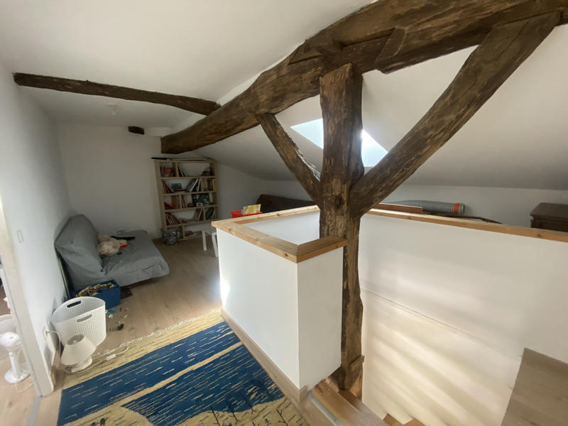 Maison - 241 m² - 6 pièces