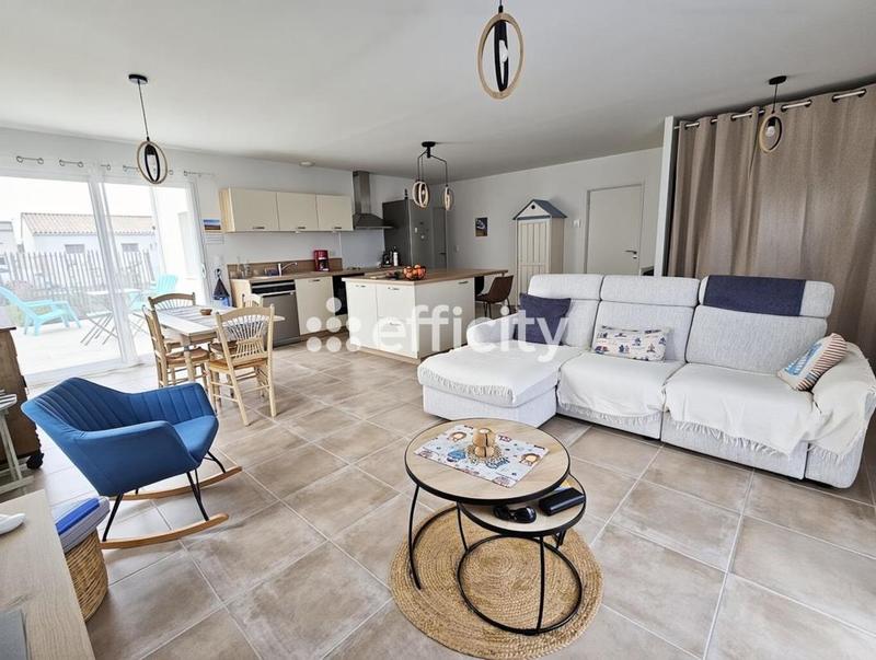 Maison - 94 m² - 4 pièces