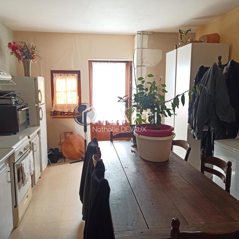 Maison - 285 m² - 12 pièces