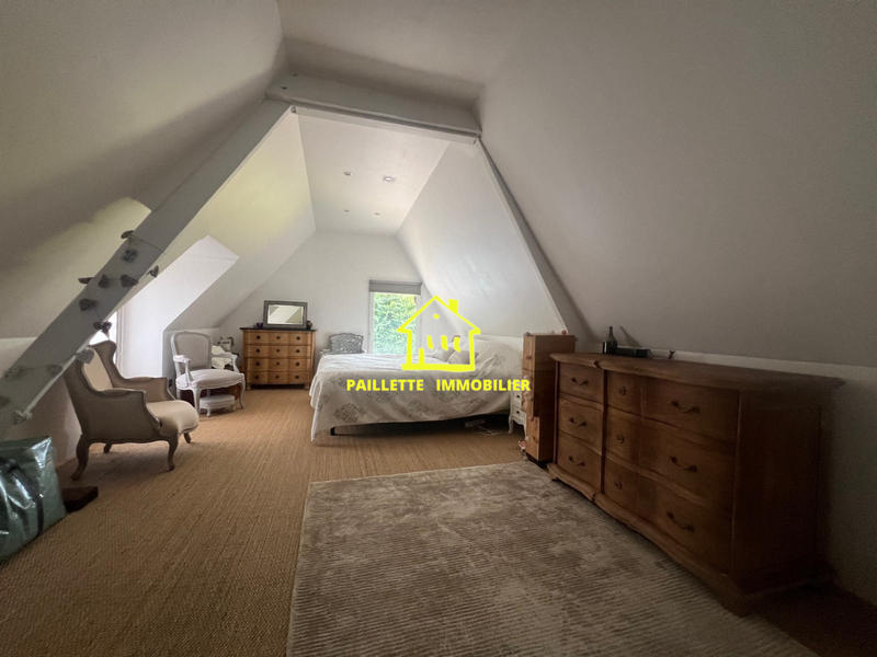 Maison - 160 m² - 6 pièces