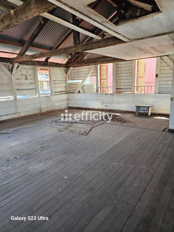 Immeuble - 284 m² - 10 pièces